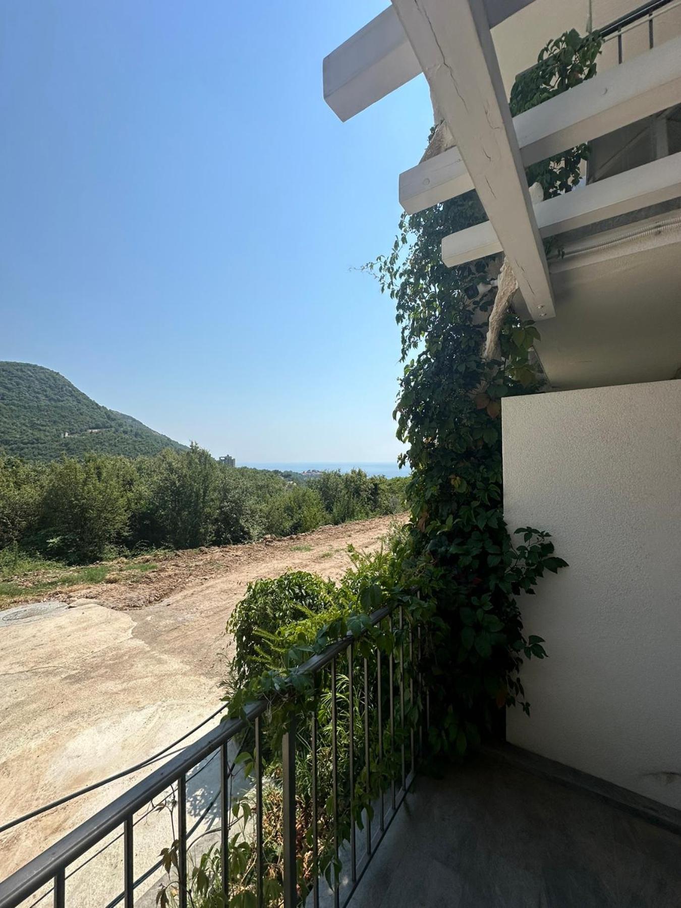 Aparthotel Oliva Budva