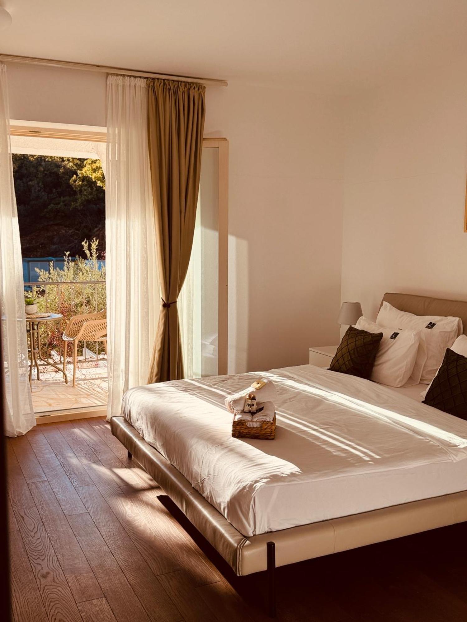 Oliva Aparthotel
