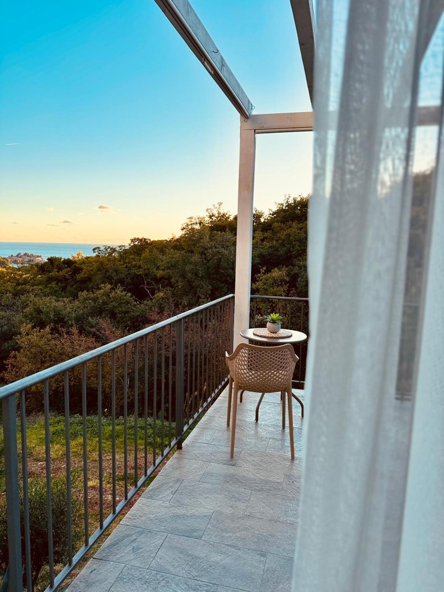 Aparthotel Oliva Budva