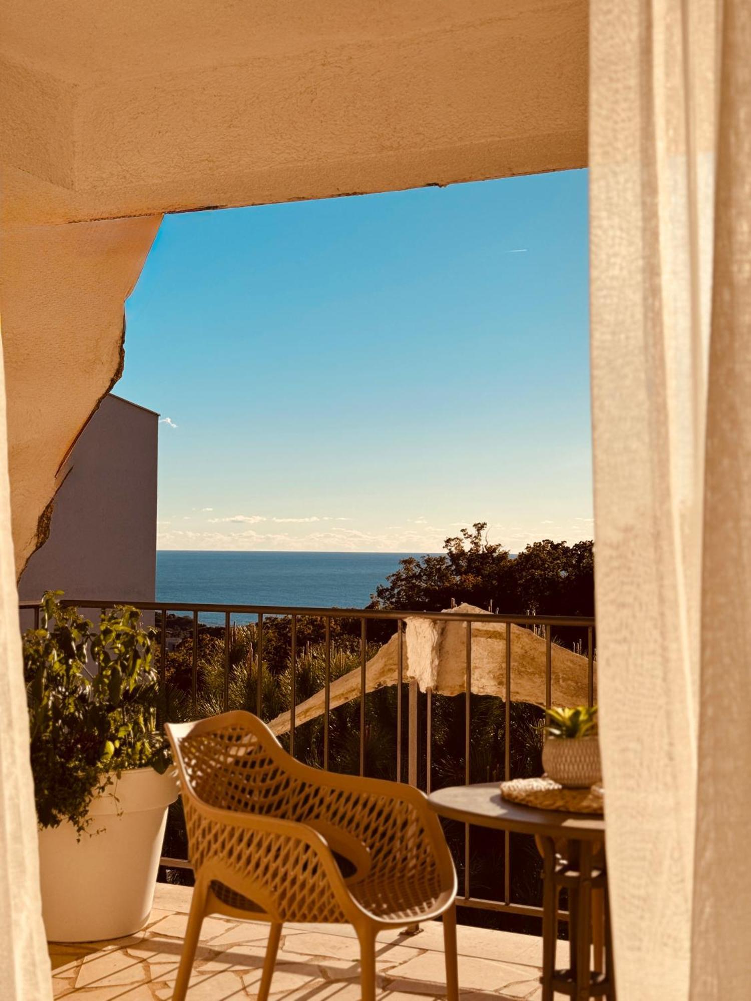 Aparthotel Oliva Budva