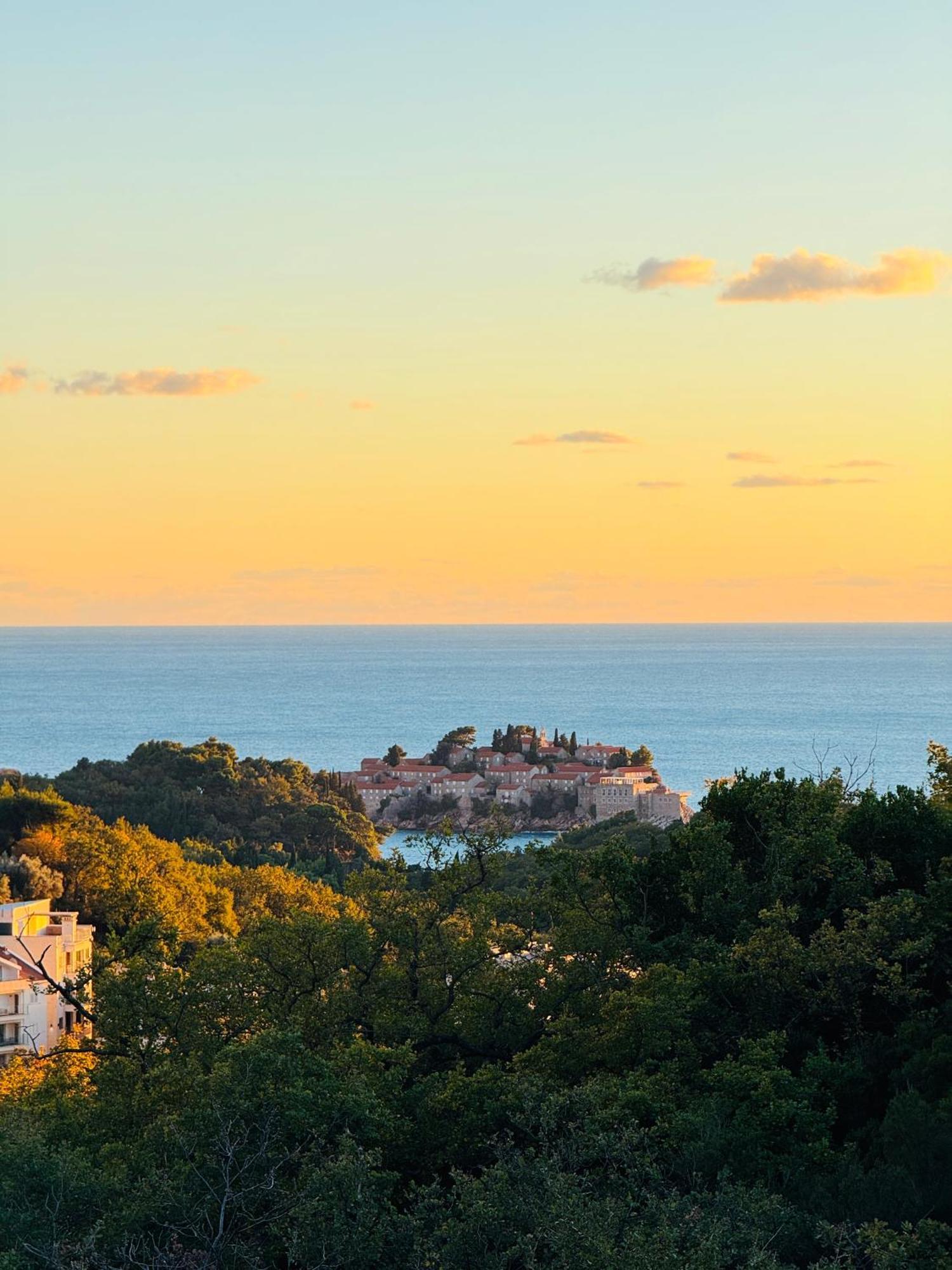 Oliva Hotel apartamentowy Budva